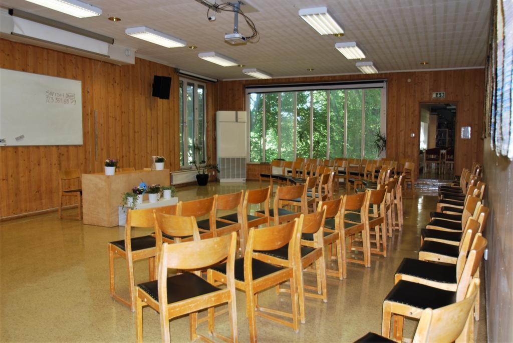蒂达霍尔姆 Hellidens Slott酒店 外观 照片